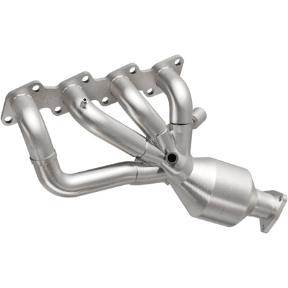 MagnaFlow 1998-1999 Nissan Frontier 2.4L California Grade CARB Compliant Direct-Fit Manifold Catalytic Converter 452028