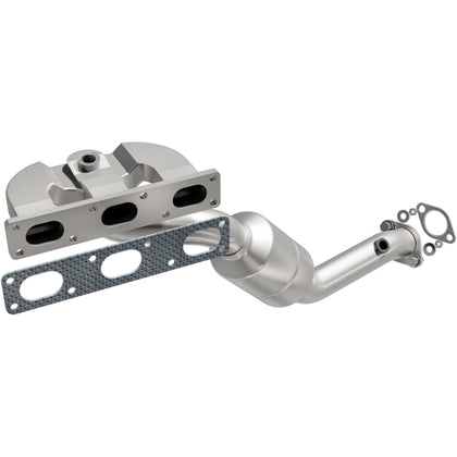 MagnaFlow 2004-2005 BMW 525i 2.5L | 2004-2005 BMW 530i 3.0L California Grade CARB Compliant Direct-Fit Manifold Catalytic Converter 452298
