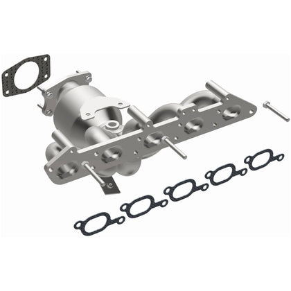 MagnaFlow 2001-2003 Volvo S60 2.4L California Grade CARB Compliant Direct-Fit Manifold Catalytic Converter 452425