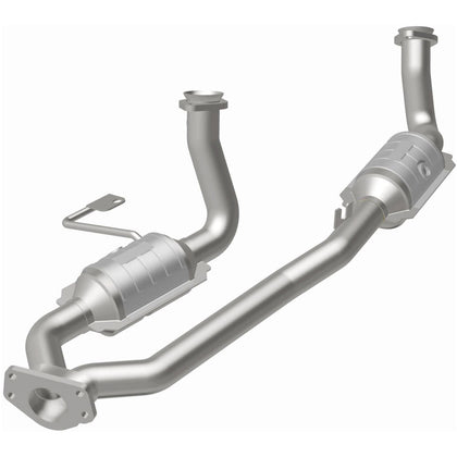 MagnaFlow 2005 Volvo XC90 2.9L California Grade CARB Compliant Direct-Fit Catalytic Converter 4551576
