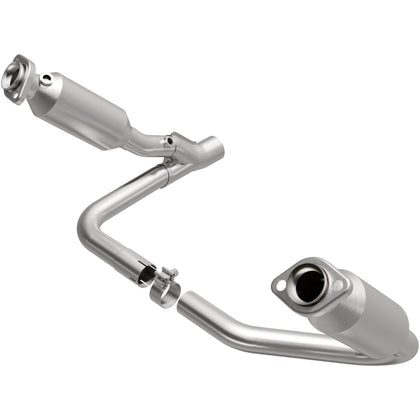 MagnaFlow 2005-2006 Dodge Durango 4.7L California Grade CARB Compliant Direct-Fit Catalytic Converter 4551832