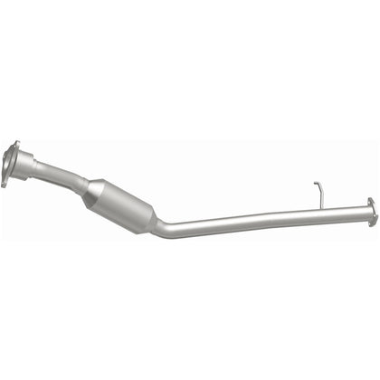 MagnaFlow 2004-2006 Saturn Vue 2.2L California Grade CARB Compliant Direct-Fit Catalytic Converter 4561068