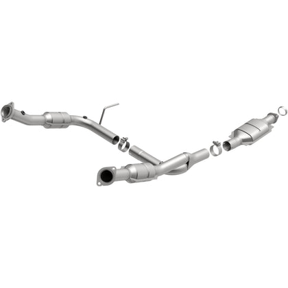 MagnaFlow 2004-2005 Lincoln Aviator 4.6L | 2004 Mercury Mountaineer 4.6L California Grade CARB Compliant Direct-Fit Catalytic Converter 458028