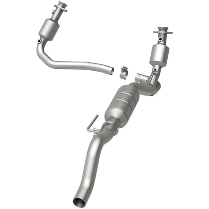 MagnaFlow 2002-2003 Dodge Durango 5.9L California Grade CARB Compliant Direct-Fit Catalytic Converter 458050