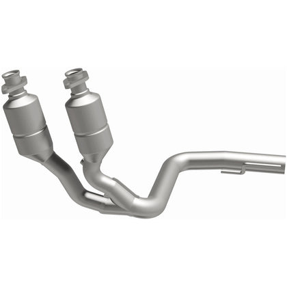 MagnaFlow 2001-2004 Jeep Grand Cherokee 4.0L California Grade CARB Compliant Direct-Fit Catalytic Converter 458053