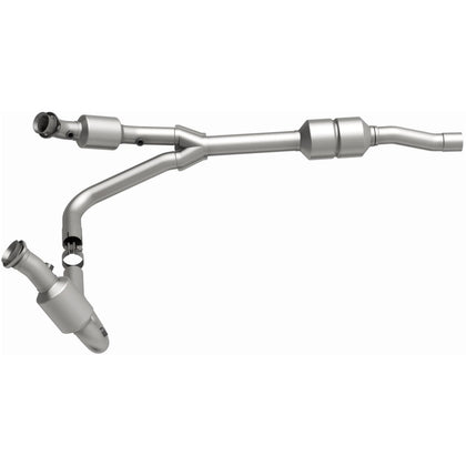 MagnaFlow 2002-2003 Dodge Ram 1500 4.7L California Grade CARB Compliant Direct-Fit Catalytic Converter 458070