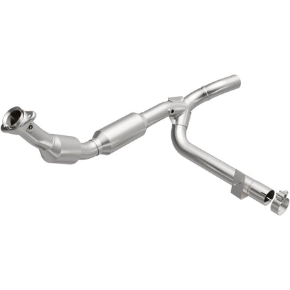 MagnaFlow 2002-2003 Ford F-150 5.4L California Grade CARB Compliant Direct-Fit Catalytic Converter 4583009
