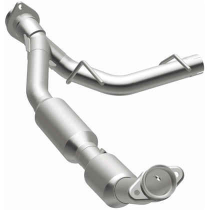 MagnaFlow 2003-2004 Ford Expedition 5.4L California Grade CARB Compliant Direct-Fit Catalytic Converter 4583078