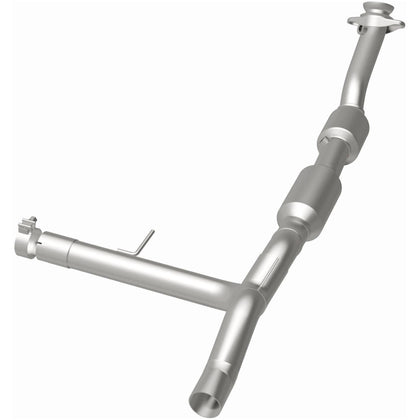MagnaFlow 2004 Ford F-150 4.6L California Grade CARB Compliant Direct-Fit Catalytic Converter 4583450