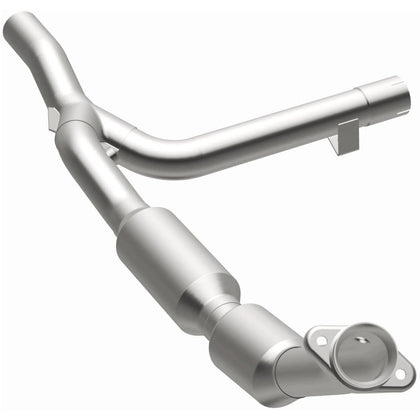 MagnaFlow 2002-2003 Ford F-150 5.4L California Grade CARB Compliant Direct-Fit Catalytic Converter 4583622