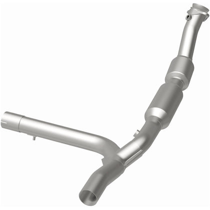 MagnaFlow 2002-2003 Ford F-150 5.4L California Grade CARB Compliant Direct-Fit Catalytic Converter 4583622