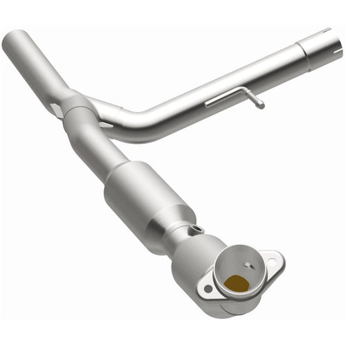 MagnaFlow 2004 Ford F-150 5.4L California Grade CARB Compliant Direct-Fit Catalytic Converter 4583706