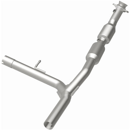 MagnaFlow 2004 Ford F-150 5.4L California Grade CARB Compliant Direct-Fit Catalytic Converter 4583706