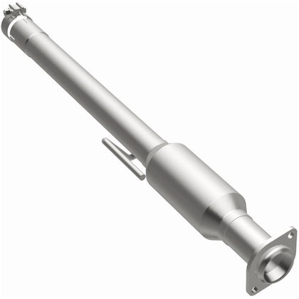 MagnaFlow 2004-2006 Jeep Wrangler 4.0L California Grade CARB Compliant Direct-Fit Catalytic Converter 4593001