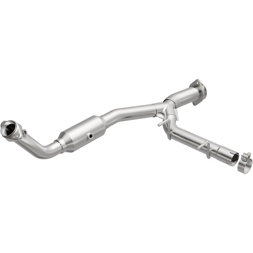 MagnaFlow 2005-2006 Ford Expedition 5.4L California Grade CARB Compliant Direct-Fit Catalytic Converter 4651411