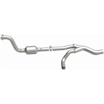 MagnaFlow 2004-2006 Dodge Durango 5.7L California Grade CARB Compliant Direct-Fit Catalytic Converter 4651499