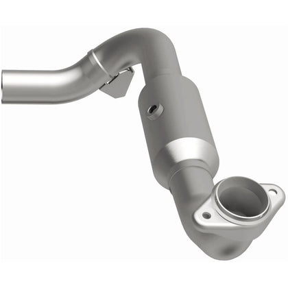 MagnaFlow 2005-2006 Lincoln Navigator 5.4L California Grade CARB Compliant Direct-Fit Catalytic Converter 4651507