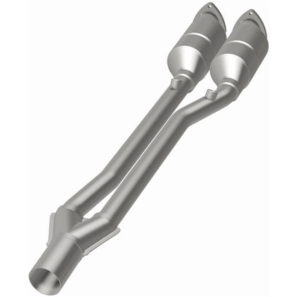 MagnaFlow 2004-2006 Audi TT Quattro 3.2L | 2004 Volkswagen R32 3.2L OEM Grade Federal / EPA Compliant Direct-Fit Catalytic Converter 49013