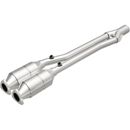 MagnaFlow 2004-2006 Audi TT Quattro 3.2L | 2004 Volkswagen R32 3.2L OEM Grade Federal / EPA Compliant Direct-Fit Catalytic Converter 49013