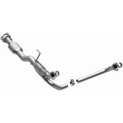 MagnaFlow 2000-2005 Chevrolet Astro 4.3L | 2000-2005 GMC Safari 4.3L OEM Grade Federal / EPA Compliant Direct-Fit Catalytic Converter 49082