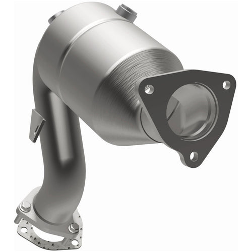 MagnaFlow OEM Grade Federal / EPA Compliant Direct-Fit Catalytic Converter 49135