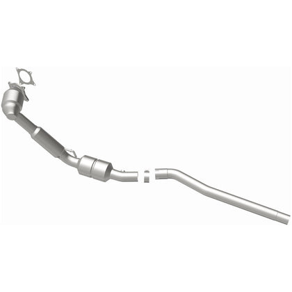 MagnaFlow OEM Grade Federal / EPA Compliant Direct-Fit Catalytic Converter 49165