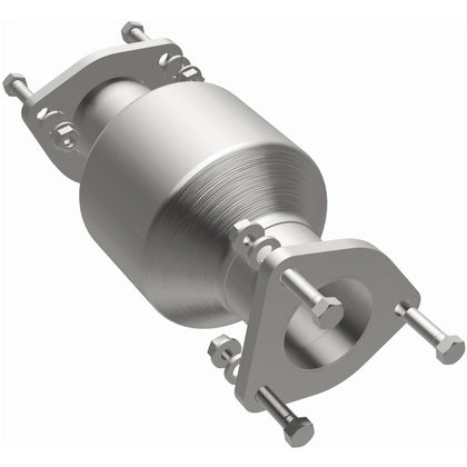MagnaFlow OEM Grade Federal / EPA Compliant Direct-Fit Catalytic Converter 49184