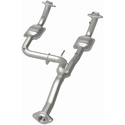 MagnaFlow 2005-2007 Jeep Liberty 3.7L OEM Grade Federal / EPA Compliant Direct-Fit Catalytic Converter 49186
