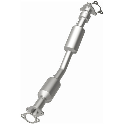 MagnaFlow OEM Grade Federal / EPA Compliant Direct-Fit Catalytic Converter 49197