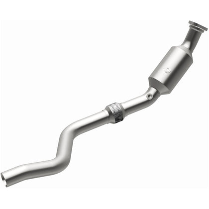 MagnaFlow OEM Grade Federal / EPA Compliant Direct-Fit Catalytic Converter 49243