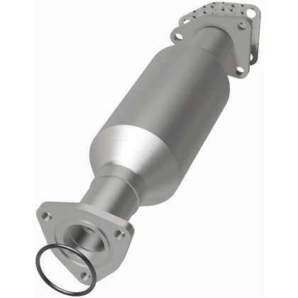 MagnaFlow OEM Grade Federal / EPA Compliant Direct-Fit Catalytic Converter 49258