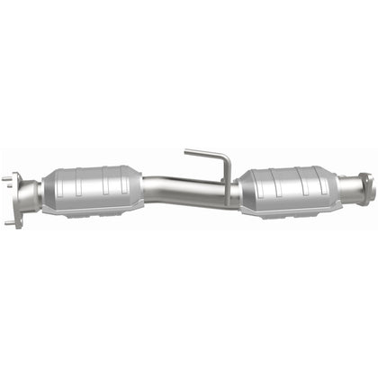 MagnaFlow 1999-2000 Ford Explorer 4.0L OEM Grade Federal / EPA Compliant Direct-Fit Catalytic Converter 49421