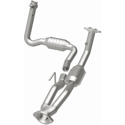 MagnaFlow 2008-2010 Jeep Commander 3.7L | 2007-2010 Jeep Grand Cherokee 3.7L OEM Grade Federal / EPA Compliant Direct-Fit Catalytic Converter 49444