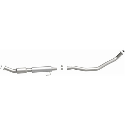 MagnaFlow 2009-2010 Pontiac Vibe Base 2.4L | 2009-2013 Toyota Matrix S 2.4L OEM Grade Federal / EPA Compliant Direct-Fit Catalytic Converter 49502