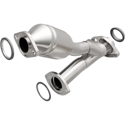 MagnaFlow 1999-2003 Lexus RX300 3.0L / 2001-2003 Toyota Highlander 3.0L OEM Grade Federal / EPA Compliant Direct-Fit Catalytic Converter 49507