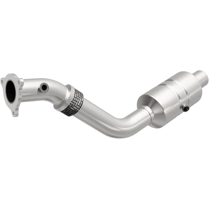 MagnaFlow 2004-2006 Chrysler Pacifica 3.5L OEM Grade Federal / EPA Compliant Direct-Fit Catalytic Converter 49526