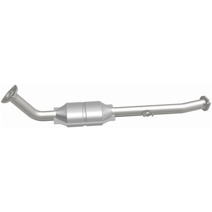 MagnaFlow 2001-2004 Toyota Sequoia 4.7L OEM Grade Federal / EPA Compliant Direct-Fit Catalytic Converter 49578