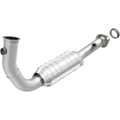 MagnaFlow 2004 Jeep Liberty 3.7L OEM Grade Federal / EPA Compliant Direct-Fit Catalytic Converter 49583