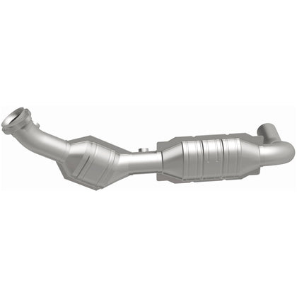 MagnaFlow 2003-2004 Ford Expedition 4.6L OEM Grade Federal / EPA Compliant Direct-Fit Catalytic Converter 49605