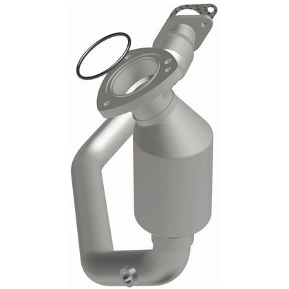 MagnaFlow OEM Grade Federal / EPA Compliant Direct-Fit Catalytic Converter 49619