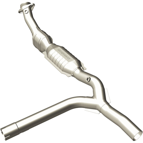 MagnaFlow 2004 Ford F-150 Heritage 5.4L | 2001-2003 Ford F-150 5.4L OEM Grade Federal / EPA Compliant Direct-Fit Catalytic Converter 49622