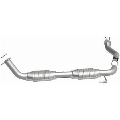 MagnaFlow 2007-2018 Toyota Tundra 5.7L OEM Grade Federal / EPA Compliant Direct-Fit Catalytic Converter 49629