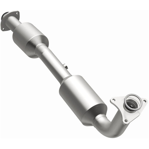 MagnaFlow OEM Grade Federal / EPA Compliant Direct-Fit Catalytic Converter 49630