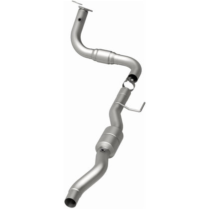 MagnaFlow OEM Grade Federal / EPA Compliant Direct-Fit Catalytic Converter 49636