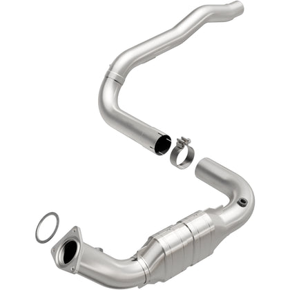 MagnaFlow 2007-2008 Chevrolet Suburban 2500 6.0L | 2007-2008 GMC Yukon XL 2500 6.0L OEM Grade Federal / EPA Compliant Direct-Fit Catalytic Converter 49640