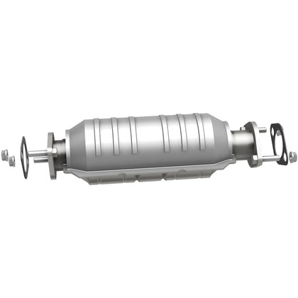 MagnaFlow OEM Grade Federal / EPA Compliant Direct-Fit Catalytic Converter 49653