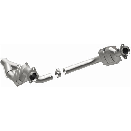 MagnaFlow OEM Grade Federal / EPA Compliant Direct-Fit Catalytic Converter 49664