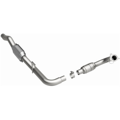 MagnaFlow OEM Grade Federal / EPA Compliant Direct-Fit Catalytic Converter 49667