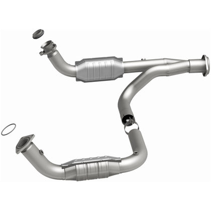 MagnaFlow 2007 Hummer H2 6.0L | 2008-2009 Hummer H2 6.2L OEM Grade Federal / EPA Compliant Direct-Fit Catalytic Converter 49679