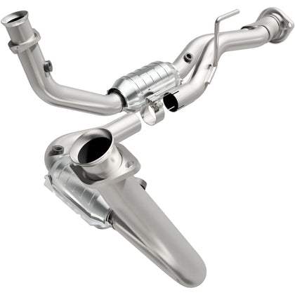 MagnaFlow 2006-2007 Jeep Commander 3.7L | 2005-2006 Jeep Grand Cherokee 3.7L OEM Grade Federal / EPA Compliant Direct-Fit Catalytic Converter 49687
